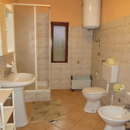 Apartment Irena Fuzine